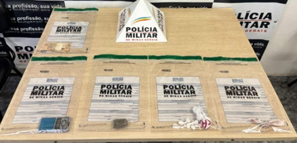 Polícia Militar de Carandaí realiza prisões por tráfico de drogas e captura de foragido
