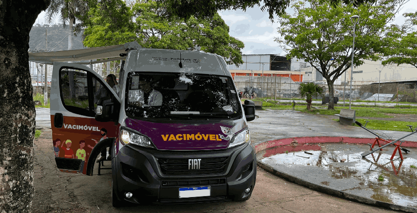 Vacimóvel aplica mais de 300 doses na Zona Leste e Prefeitura alerta para riscos pós-chuva