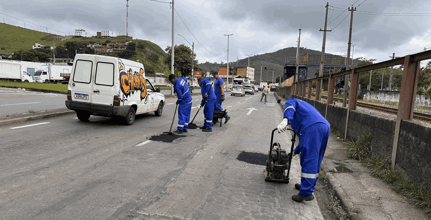 Prefeitura de Juiz de Fora intensifica obras viárias e promove mutirão de ligação de água neste sábado (31/01)