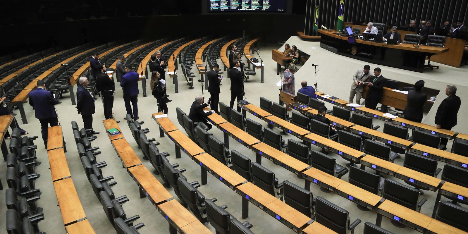 Lançamento do edital para policial legislativo da Câmara previsto para janeiro, anuncia Motta