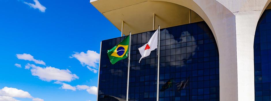 Governo de Minas registra superávit de R$ 1,1 bilhão e mantém equilíbrio fiscal em 2025