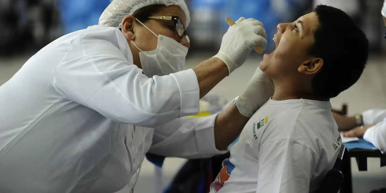 Governo federal planeja entregar outras 400 unidades odontológicas móveis