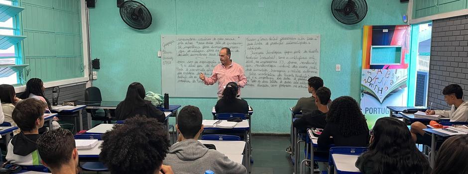 Novas matrículas na rede estadual de Minas devem ser confirmadas presencialmente até 14/01