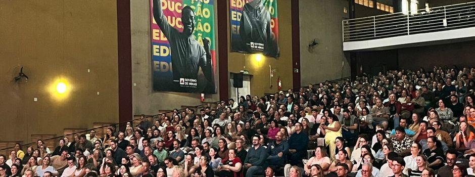 Secretaria de Educação inicia formação presencial com diretores do Sul de Minas para planejamento do ano letivo de 2026
