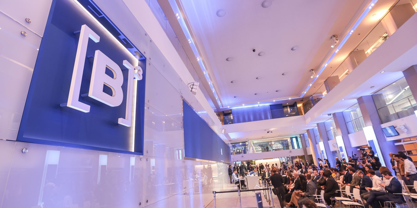 Bolsa volta a bater recorde e se aproxima dos 190 mil pontos