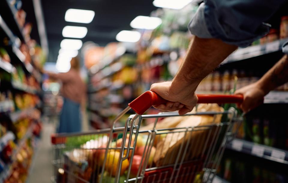 Comércio de Minas Gerais fecha 2025 com alta de 1,8% e demonstra resiliência