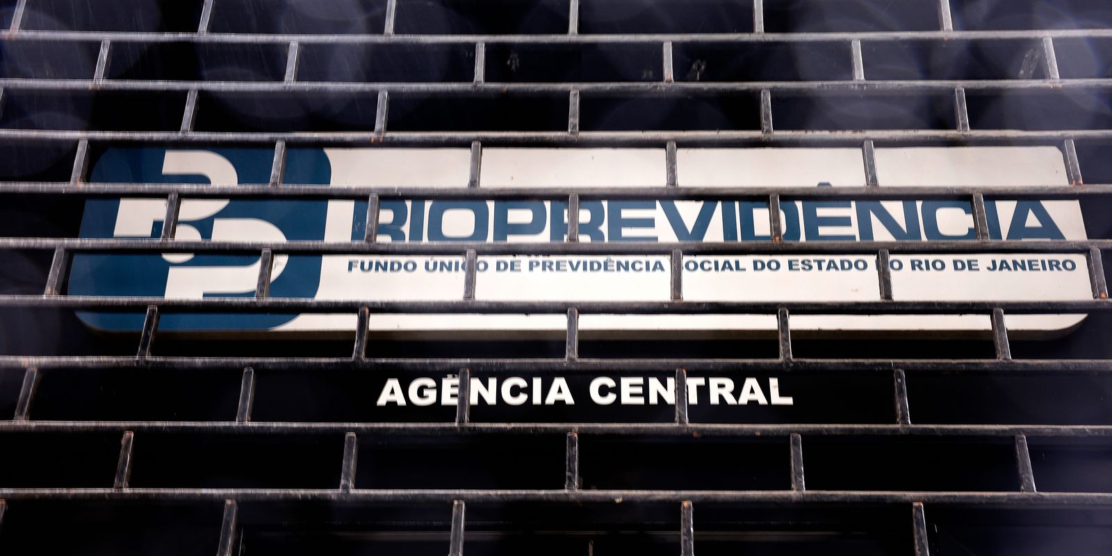 Polícia Federal prende ex-presidente do Rioprevidência em nova fase de operação