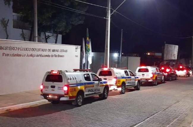 Gaeco identifica executor de servidor em Ubá; Bombeiros combatem incêndio em Tiradentes