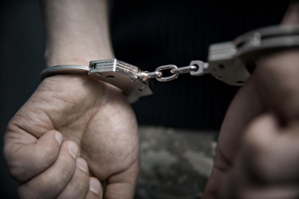 Homem de 32 anos foragido da Justiça é preso pelo GEPAM em Ubá durante o sábado de Carnaval