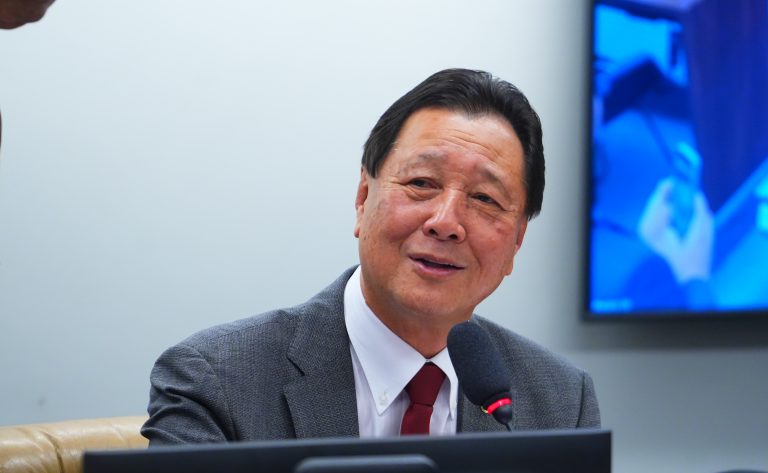 Deputado Luiz Nishimori é eleito para presidir a Comissão de Agricultura