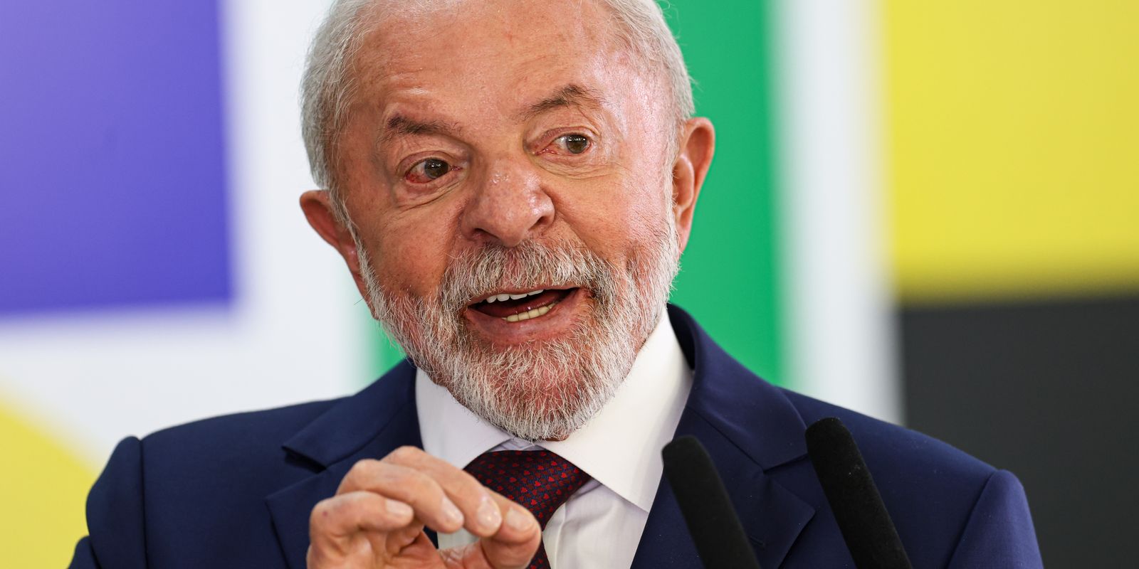 Lula reitera defesa de mandatos para ministros do STF