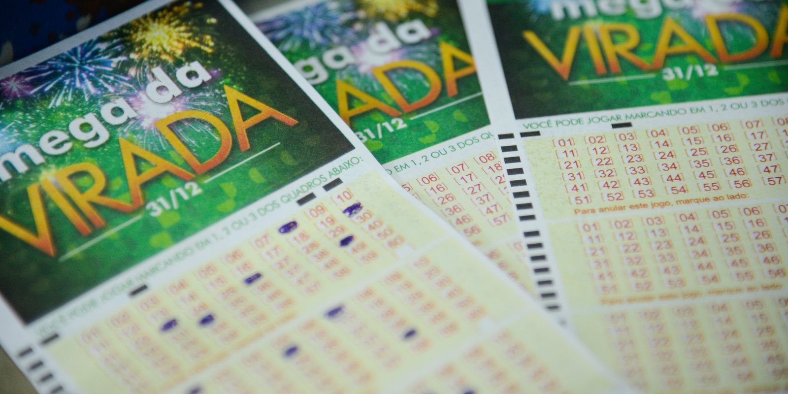 Mega-Sena acumula e valor do prêmio sobe para R$ 130 milhões