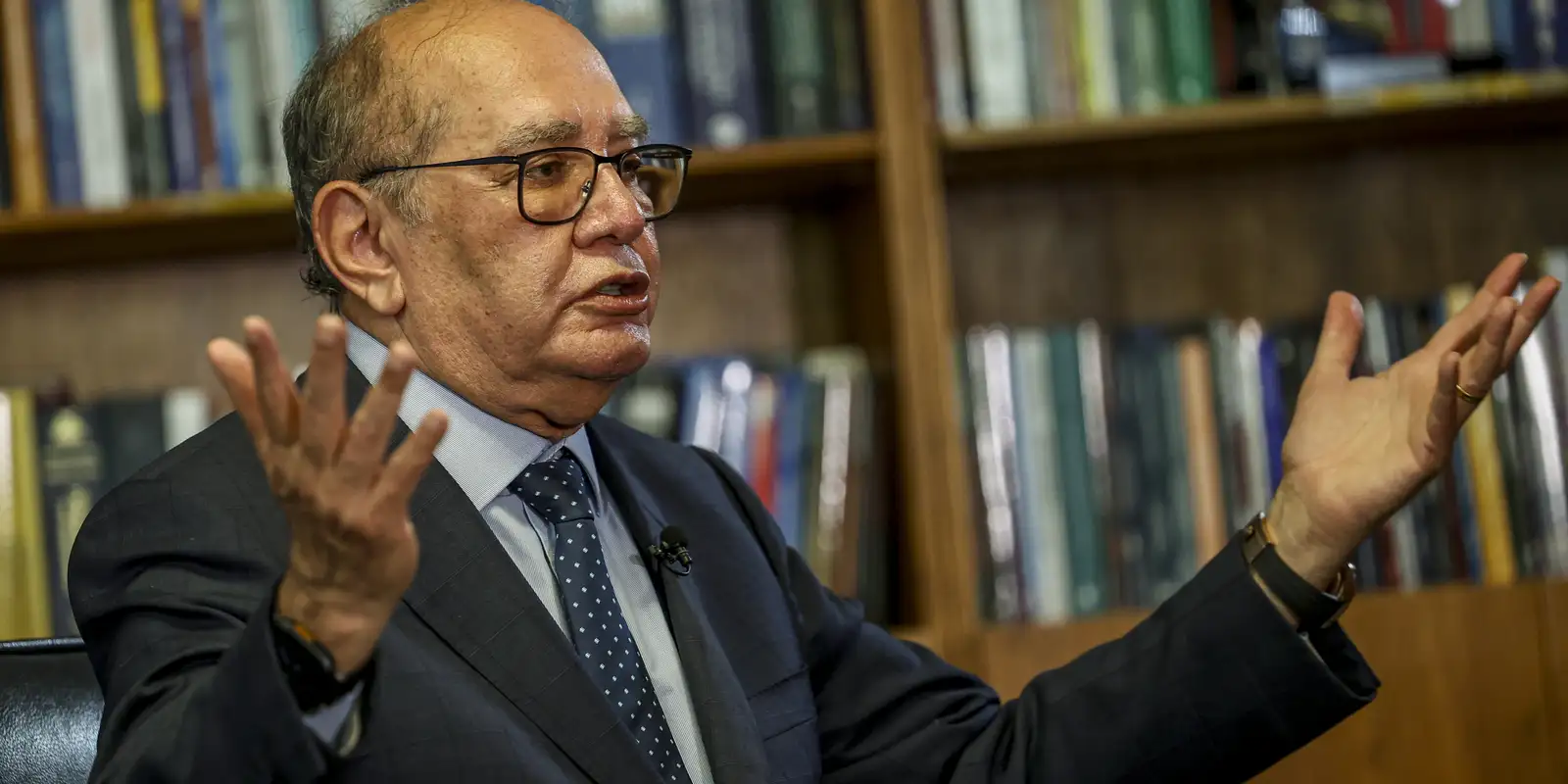 Ministro propõe criação de força-tarefa contra deep fakes nas eleições