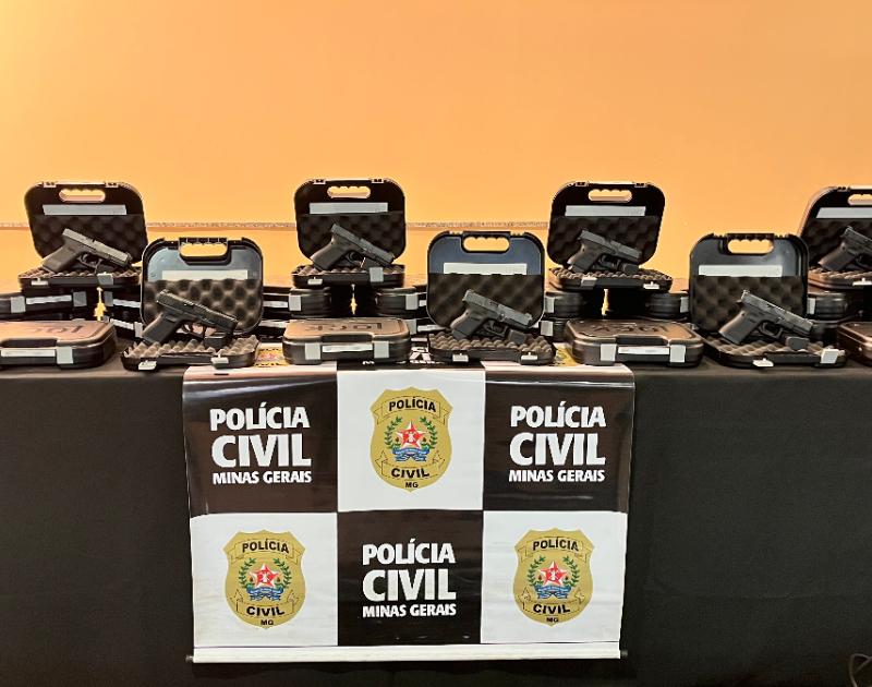 PCMG reforça segurança em Juiz de Fora com a entrega de quase 300 novas pistolas Glock para o 4º Departamento
