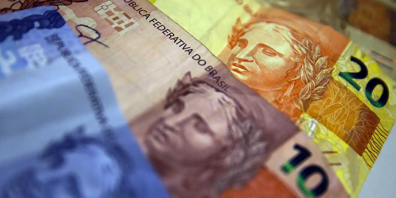 Prévia da inflação em fevereiro alcança 0,84%, informa o IBGE