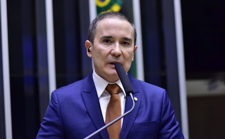 Projeto de lei propõe maior rigor na punição de exploração sexual infantil em áreas de fronteira