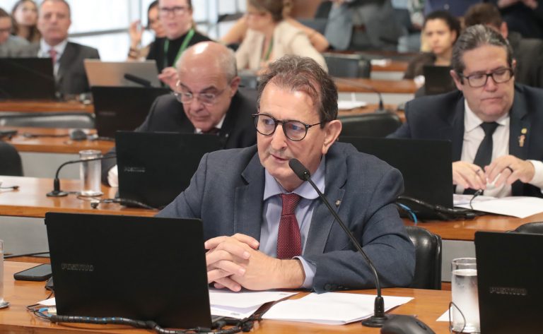Projeto de lei propõe um roteiro para o Brasil rumo à economia de baixo carbono e desmatamento zero