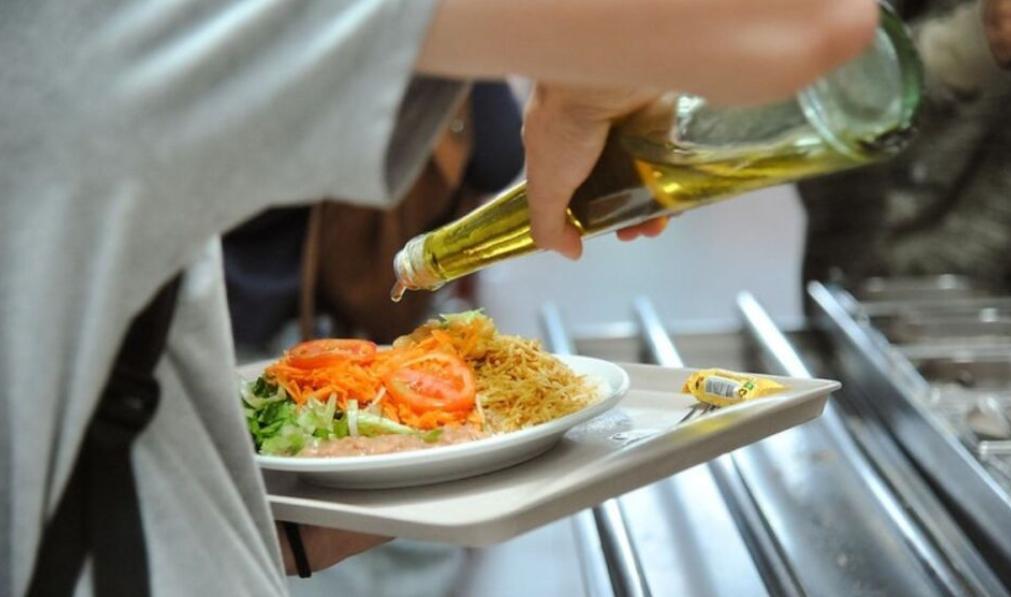 RU Centro suspende jantar e oferece kit lanche devido ao estado de calamidade em Juiz de Fora