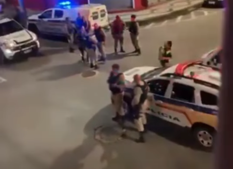 Sargento do Exército atira contra carro após criminosos ameaçarem esposa e filha de 5 anos em Benfica