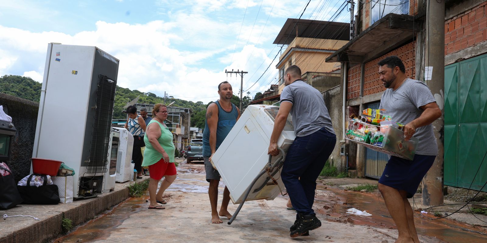 Saúde envia reforço do SUS a municípios mineiros atingidos pelas chuvas
