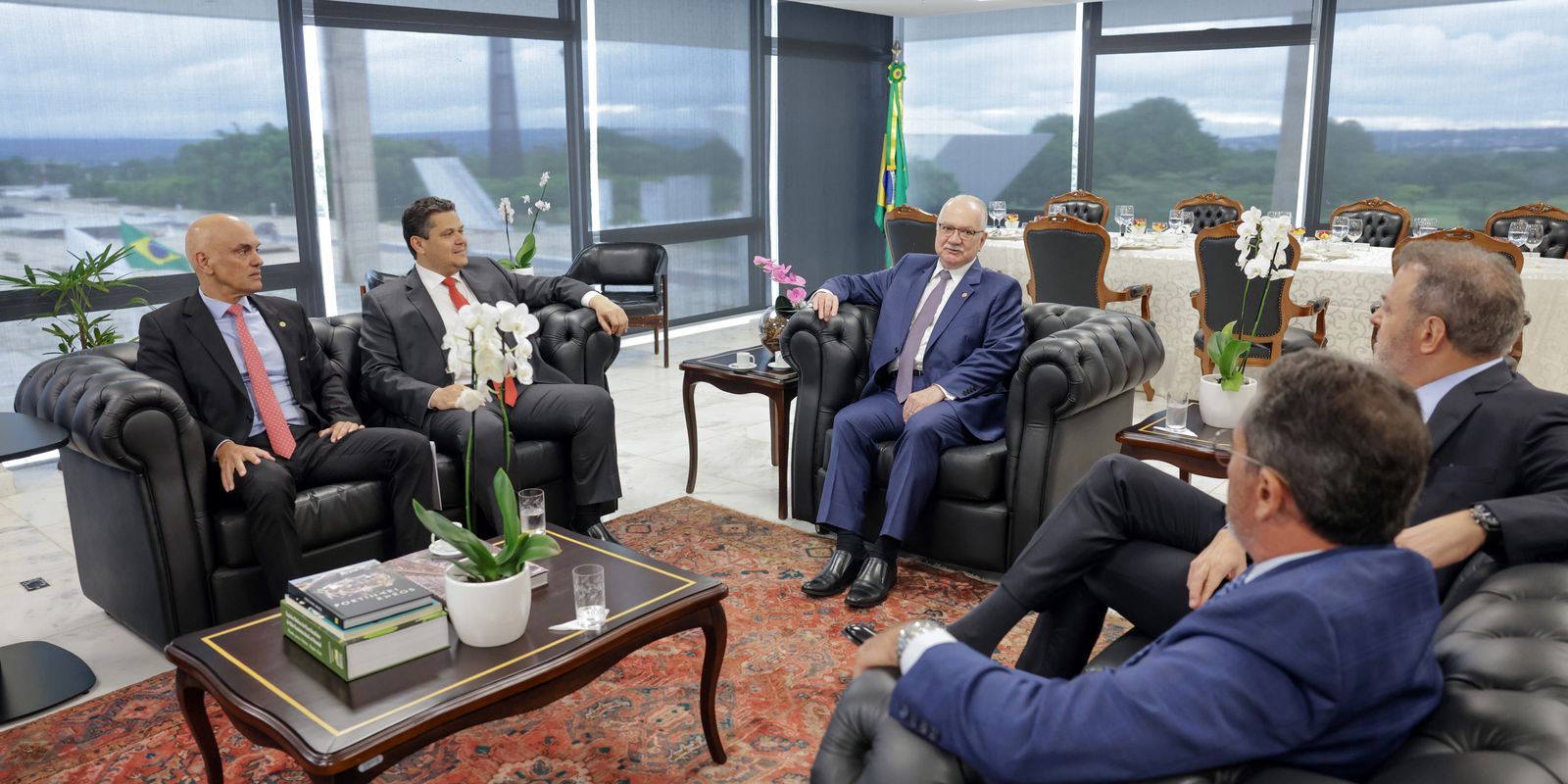 STF e Congresso chegam a acordo para regras de transição sobre verbas extras