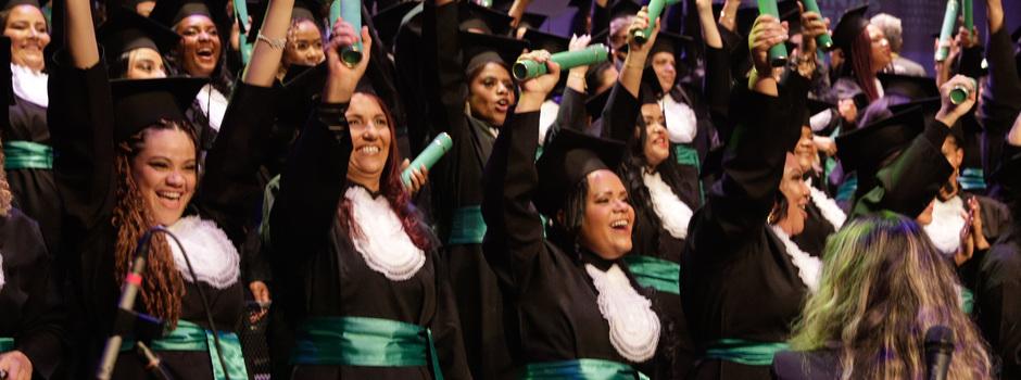 Trilhas de Futuro atinge marca de 100 mil profissionais formados em Minas Gerais