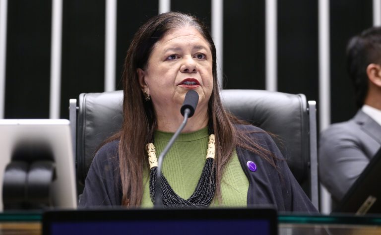Comissão parlamentar aprova certificação de boas práticas para registro de medicamentos