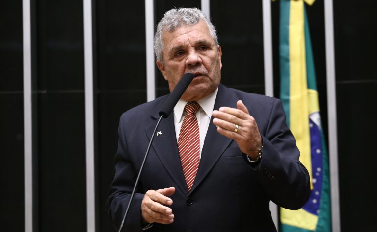 Comissão aprova destinação de verbas do Fundo Nacional de Segurança para apoio psicológico a policiais