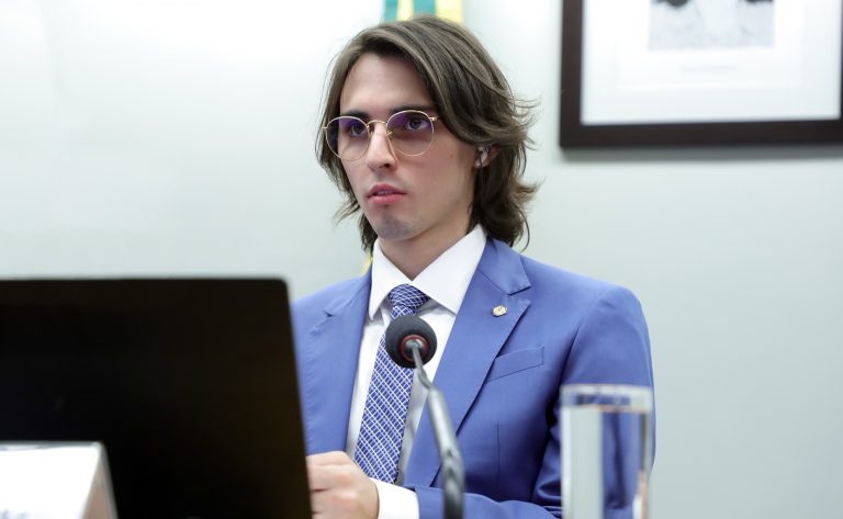 Comissão de Saúde da Câmara aprova regionalização para diagnóstico de autismo