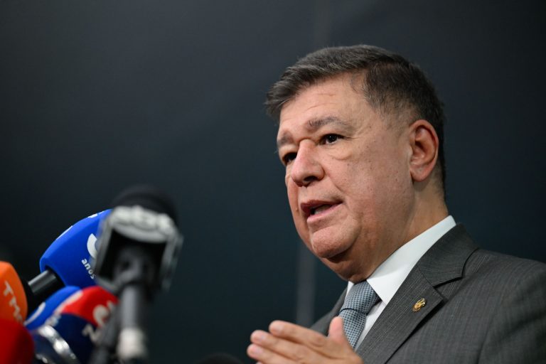 CPMI do INSS vota convites para Galípolo e Campos Neto em sessão decisiva