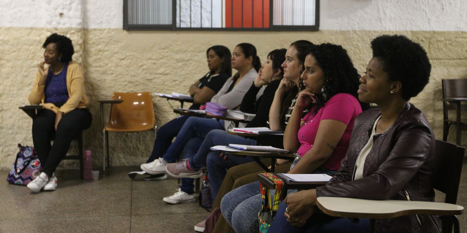 Prazo para adesão de cursinhos populares à rede federal é estendido até 4 de março
