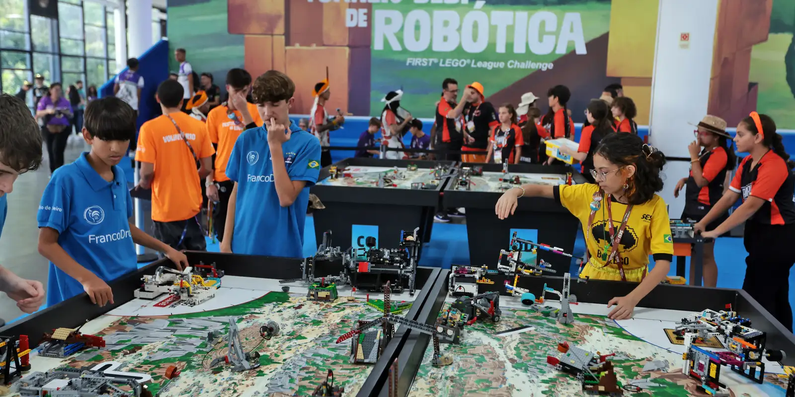 Festival SESI de educação sedia campeonato de robótica em São Paulo