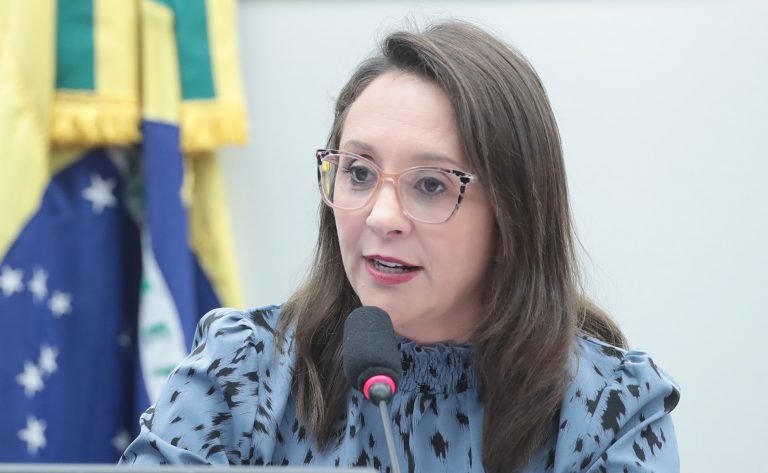 Projeto de lei busca incluir cirurgias reparadoras pós-bariátricas no tratamento da obesidade pelo SUS