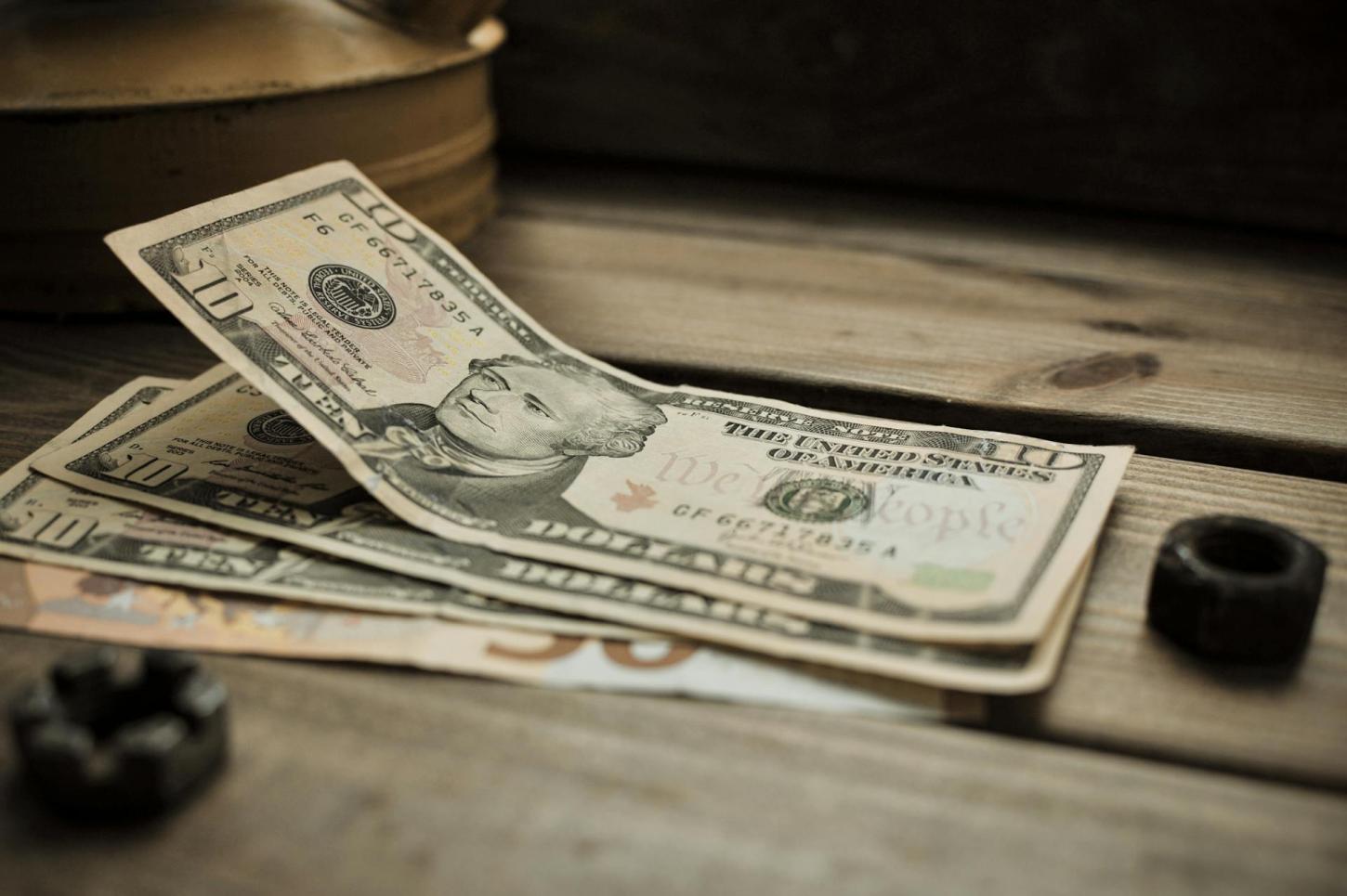 10 microtarefas que pagam em dólar