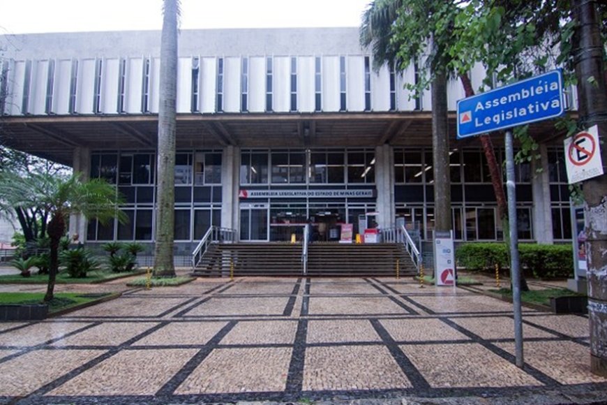 Maioria dos deputados estaduais de Minas Gerais busca reeleição