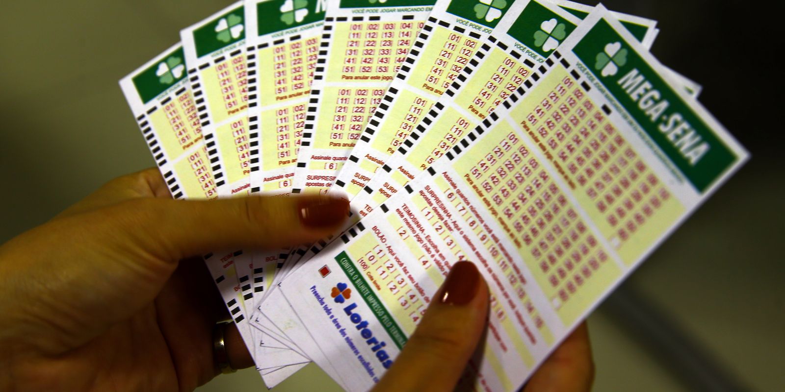 Mega-Sena sorteia prêmio de R$ 127 milhões para apostador de Curitiba