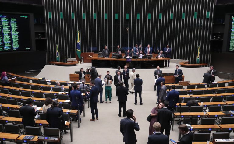 Câmara autoriza mais verbas para órgãos de trânsito; acompanhe os desdobramentos