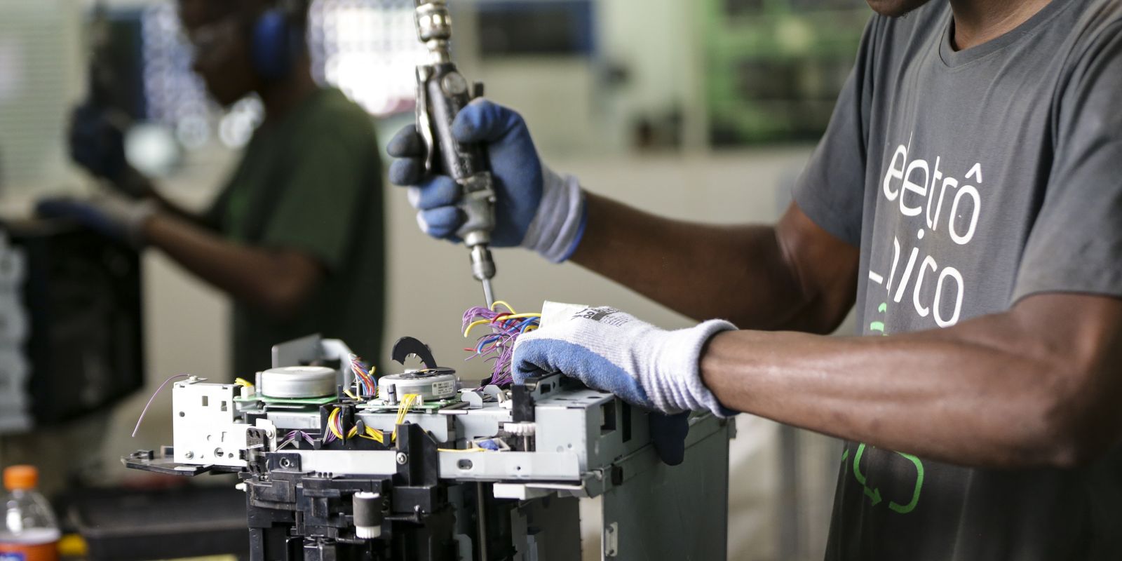 CMN expande incentivo à inovação com crédito do FAT para tecnologia nacional