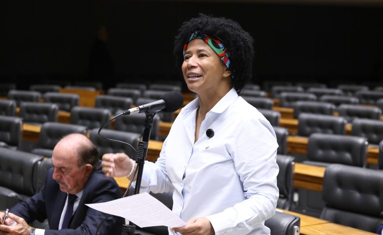 Comissão da Câmara aprova exigência de acessibilidade preventiva para pessoas com deficiência