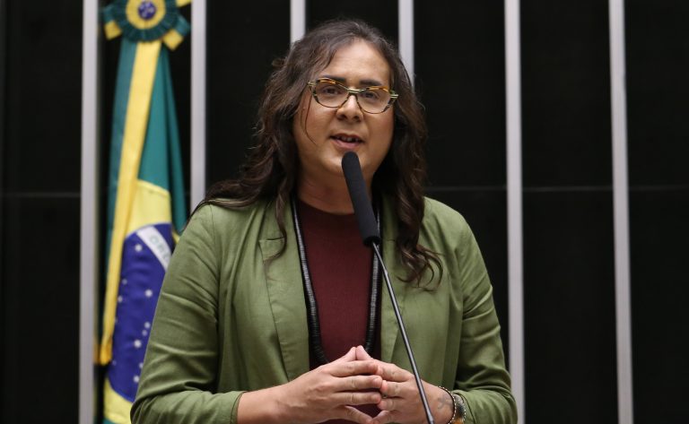 Comissão debate inclusão de medicamento para prevenção ao HIV no SUS