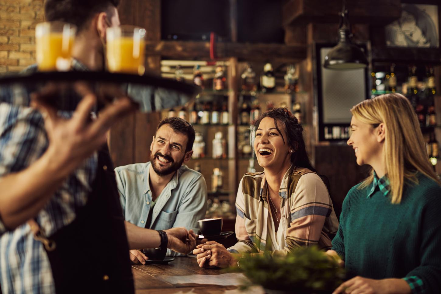 De ruas esquecidas a hotspots: como a gastronomia redefine cidades 