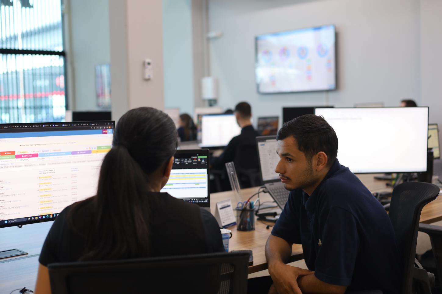 Empresa abre mais de 50 vagas na área contábil em meio à alta demanda por planejamento tributário