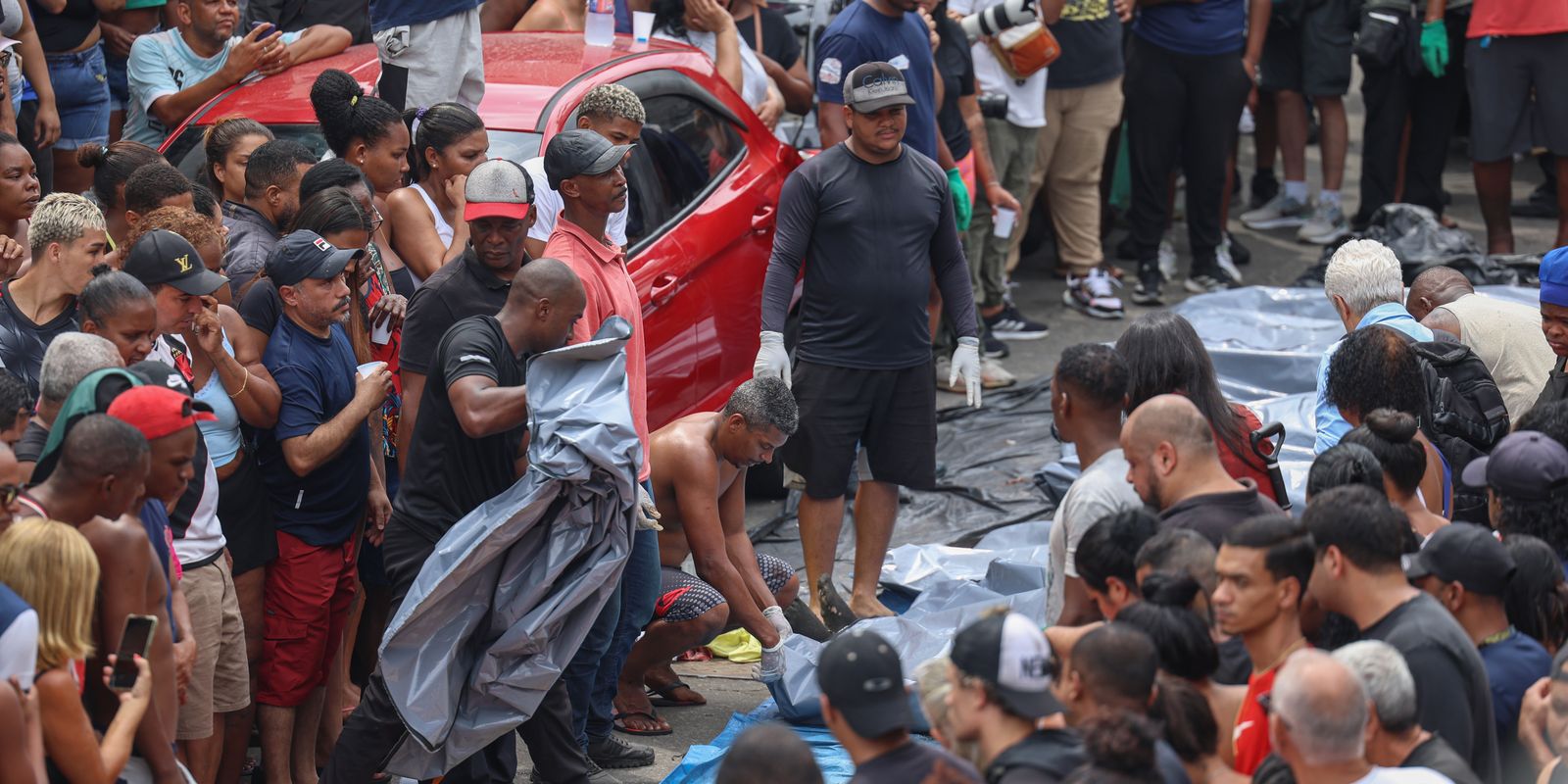 Governo do Rio afirma ter entregue imagens da Operação Contenção à Polícia Federal