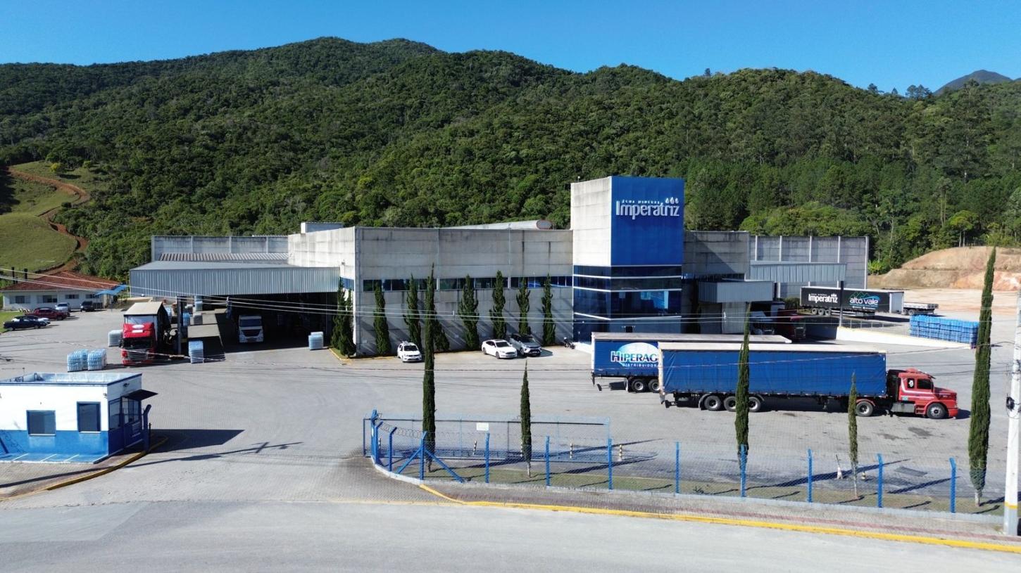 Grupo JAN consolida liderança no mercado de água mineral em Santa Catarina e projeta expansão em 2026