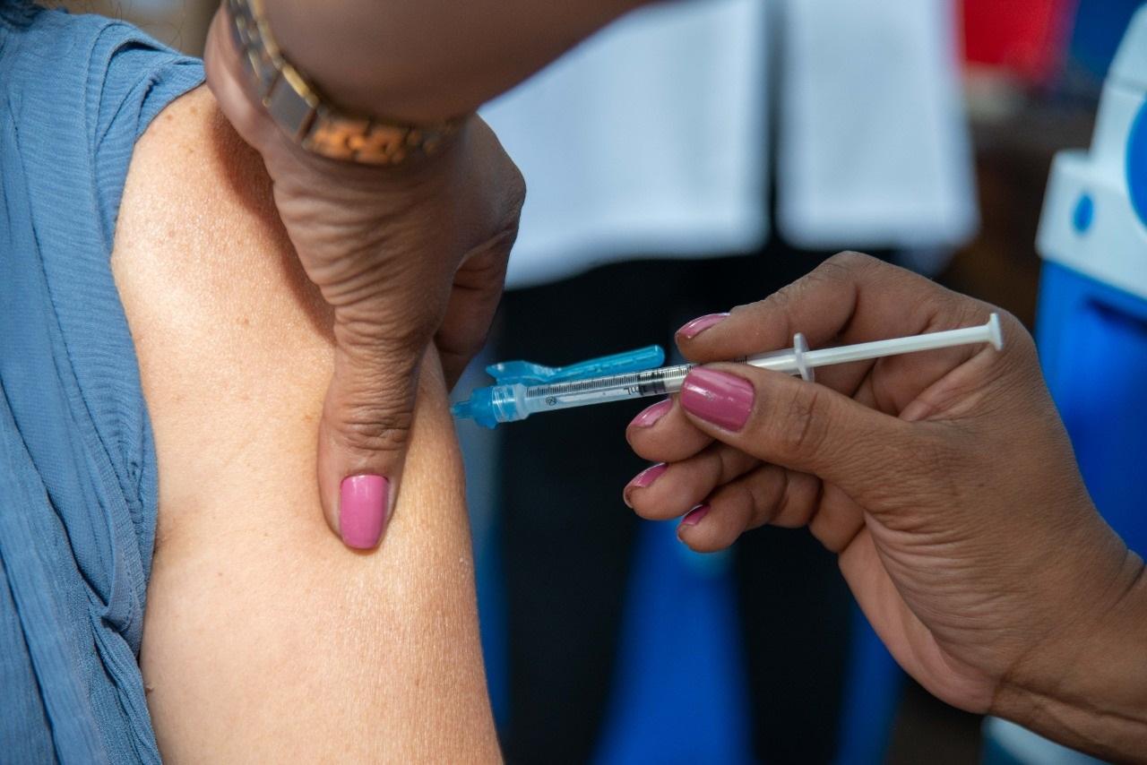 Ipsemg oferece vacina contra vírus causador da bronquiolite para gestantes em Belo Horizonte