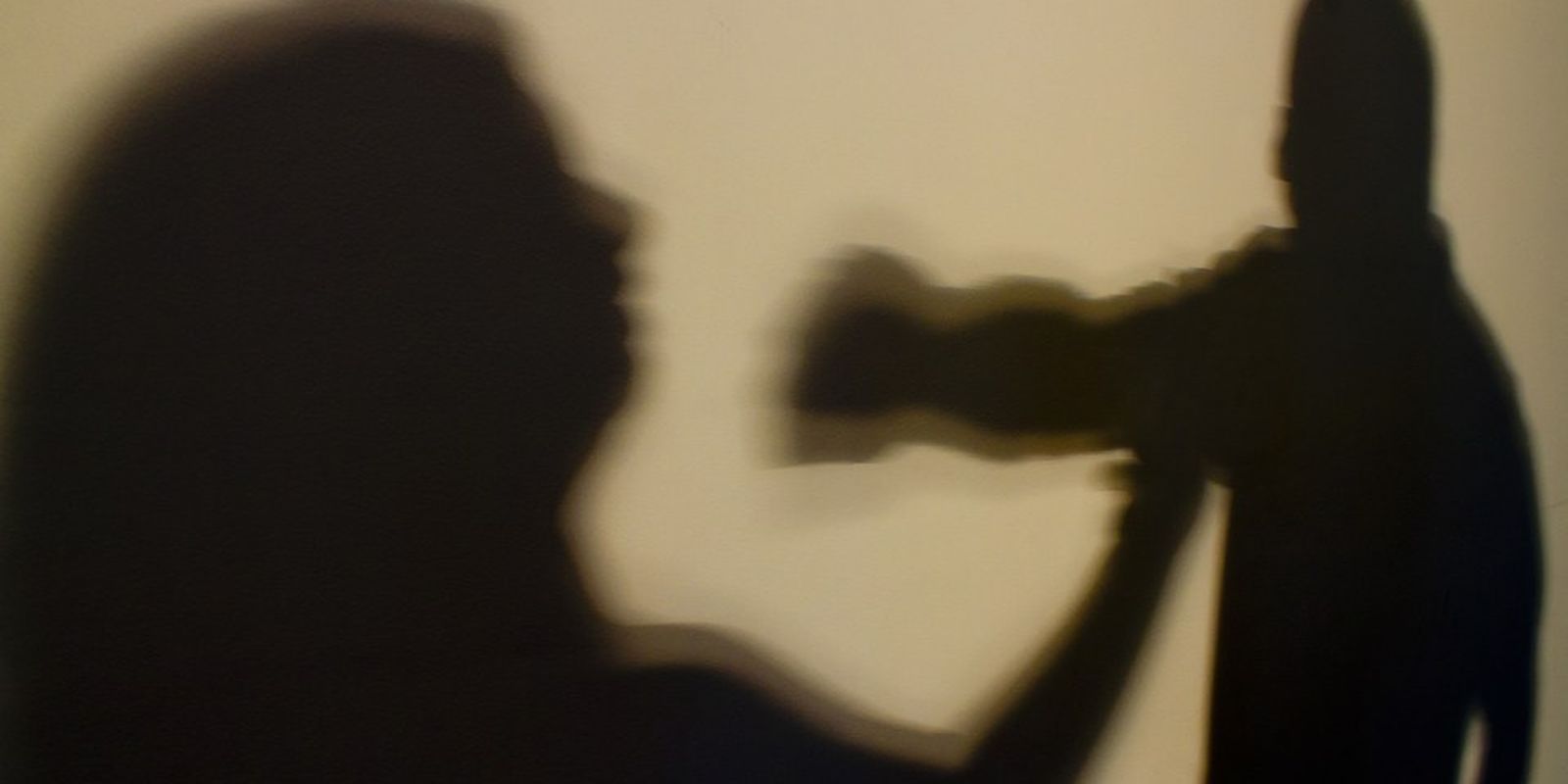 Jovem é sentenciado por planejar estupro coletivo contra adolescente