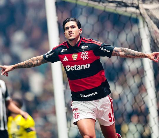 Lista de relacionados do Flamengo para a partida contra os Estudiantes nesta quarta pela Libertadores