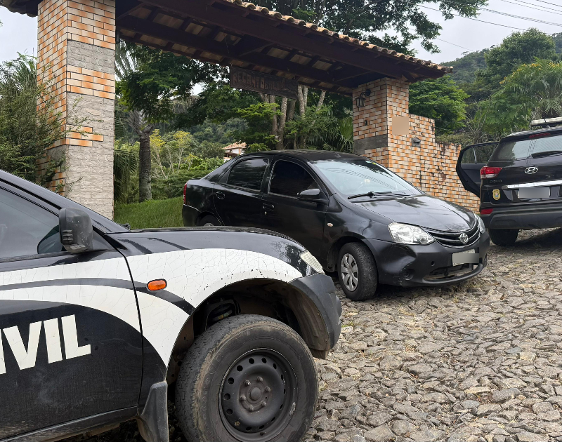 Operação da Polícia Civil investiga invasão de contas digitais e fraudes em Juiz de Fora