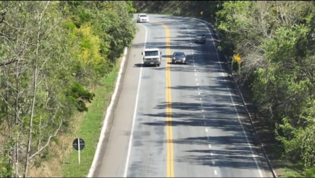 Operação usa drones e flagra imprudências nas estradas durante feriado em MG