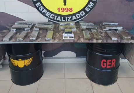 PM estoura ponto de drogas no “Chapadão” e prende suspeito em Juiz de Fora